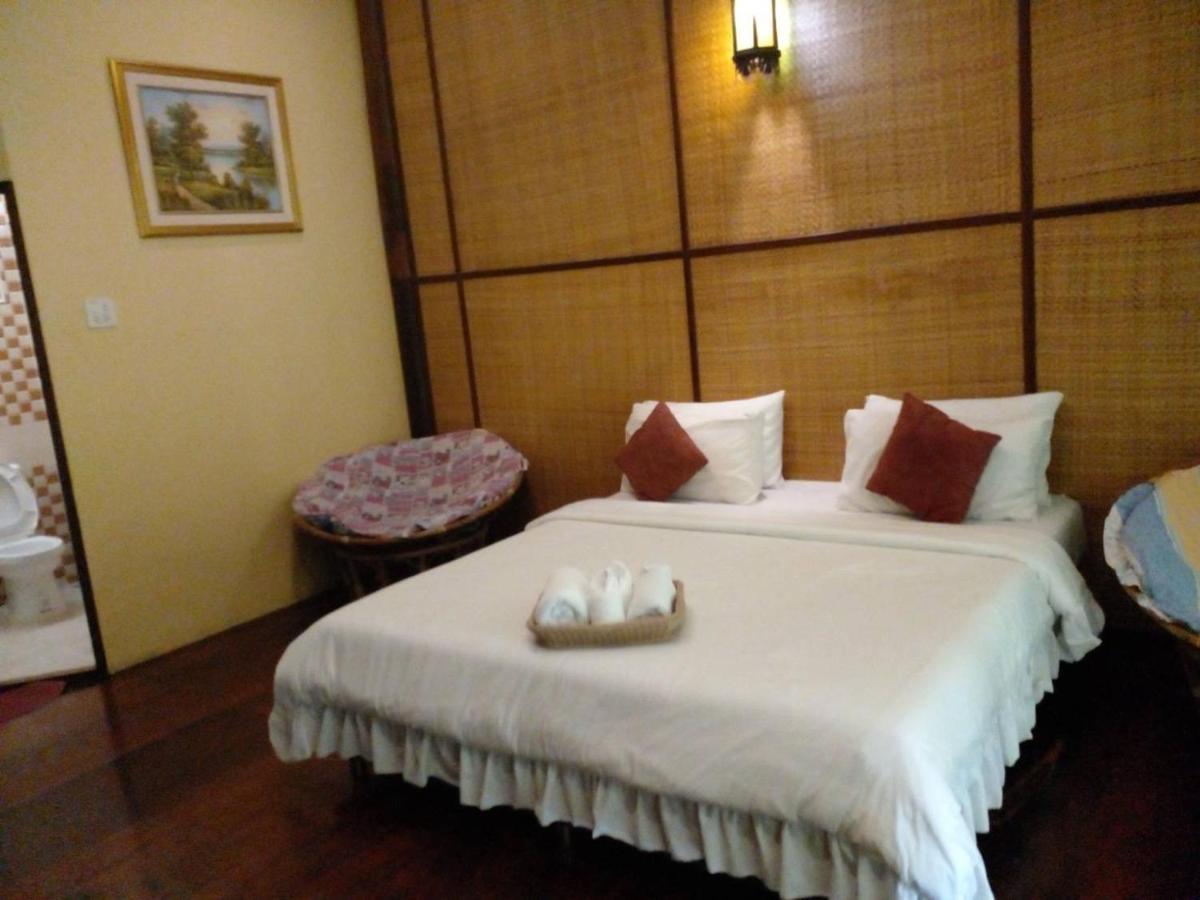 Baansuanleelawadee Resort Amphawa Exterior foto